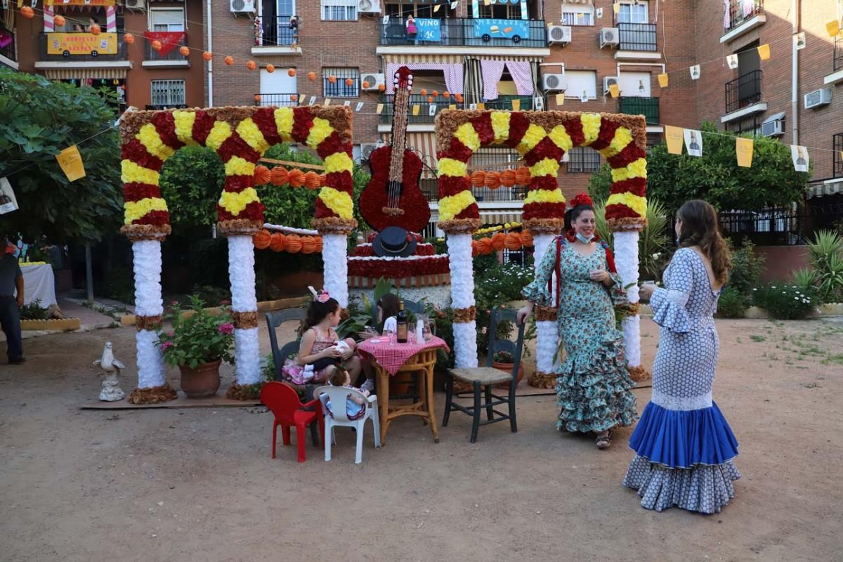 Patios vestidos de Feria