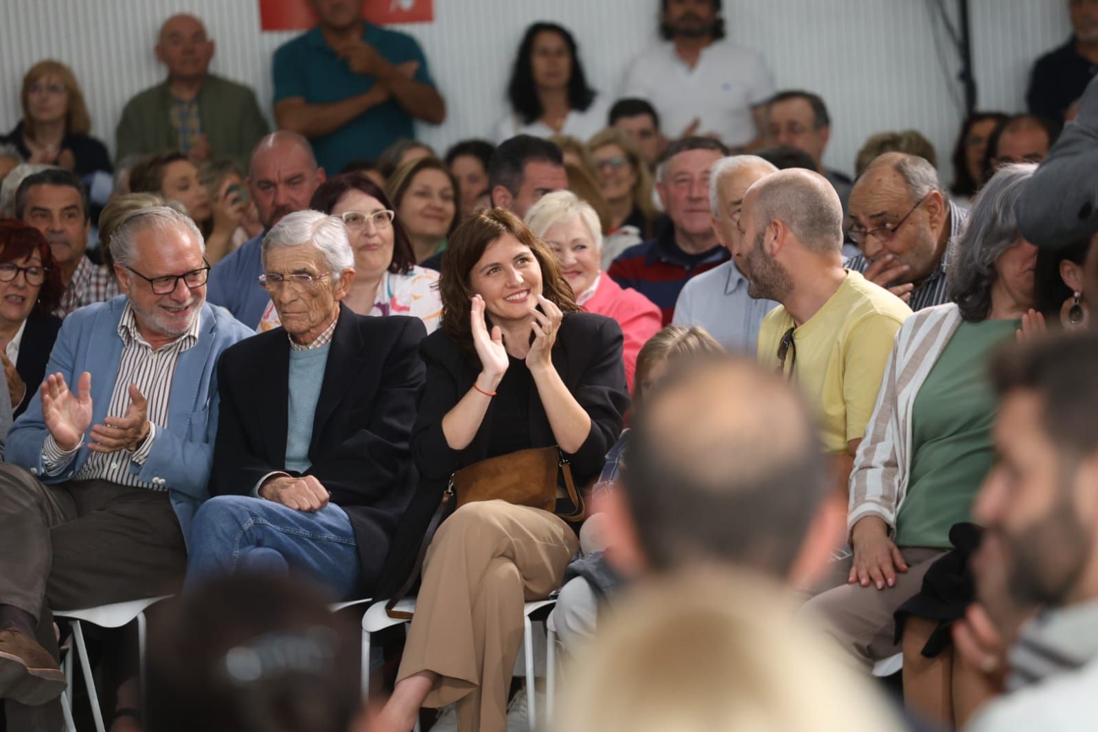 Jesús Ros presenta su candidatura en un gran acto en Torrent