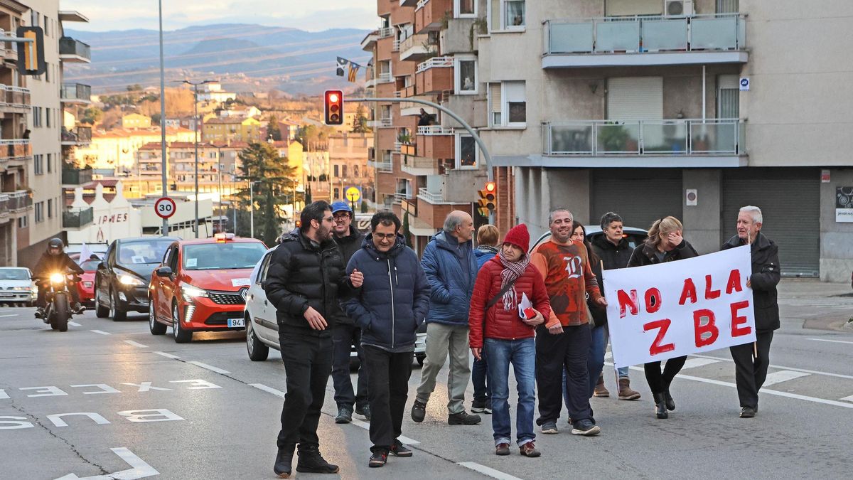 Participants en la marxa lenta organitzada el febrer passat, que va ser la més participada