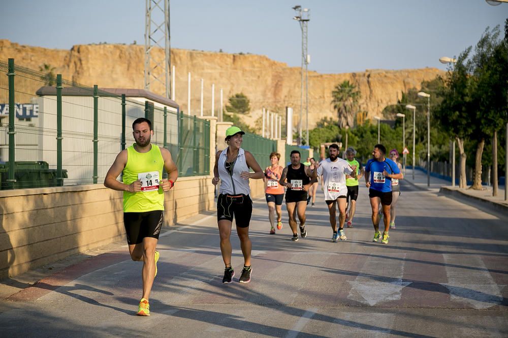 Carrera popular en el circuito Costablanca de La N