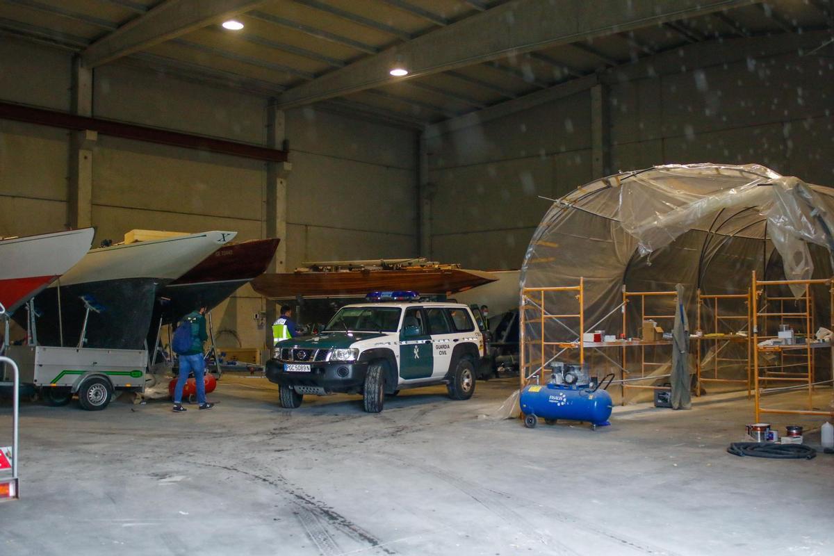 Interior de una nave de Vilanova de Arousa (Pontevedra), registrada en el marco de la operación “Kerumán-Samario”, que supuestamente dirigía Otero Magdalena.