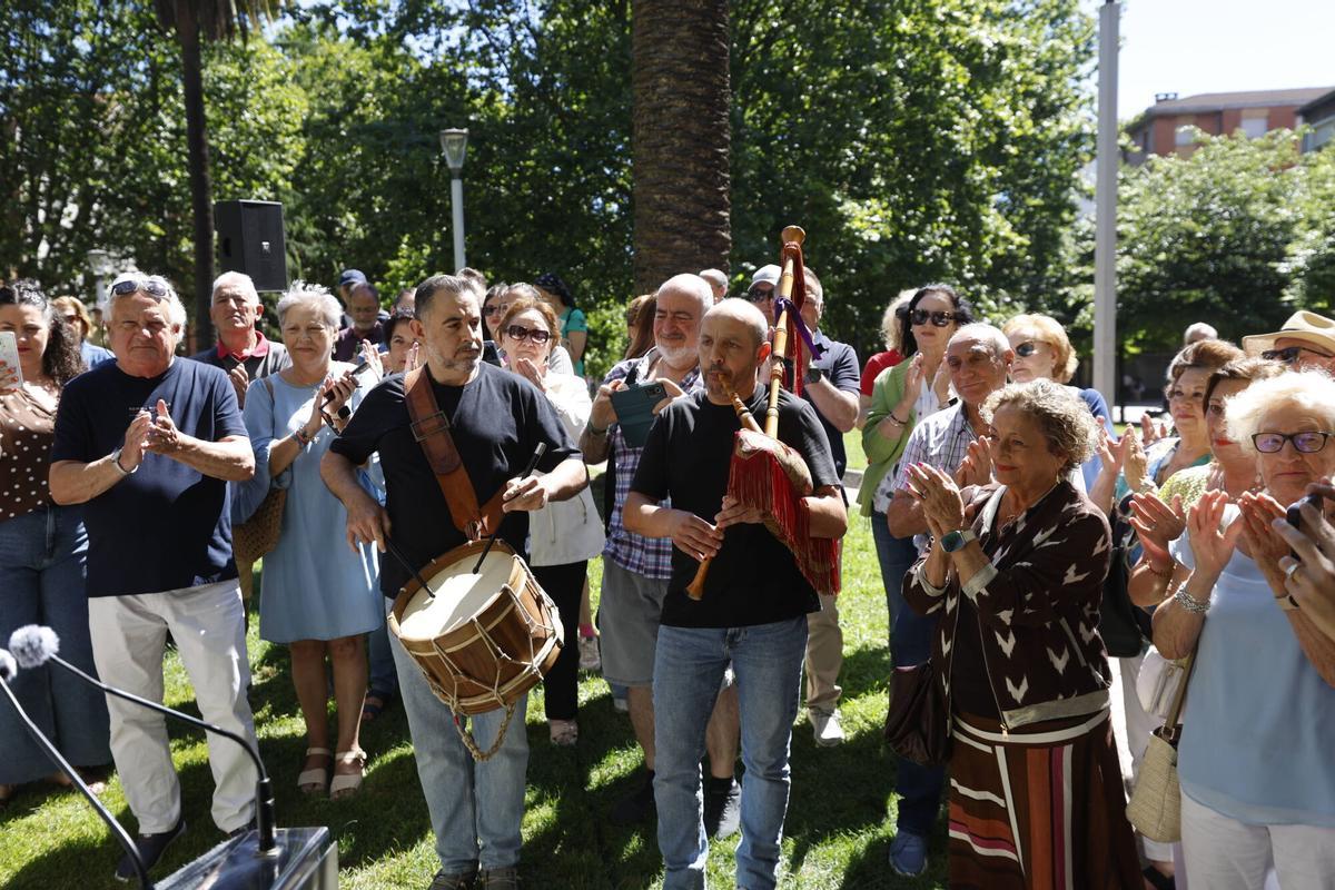 En imágenes: el homenaje de Gijón a "Los Collacios"