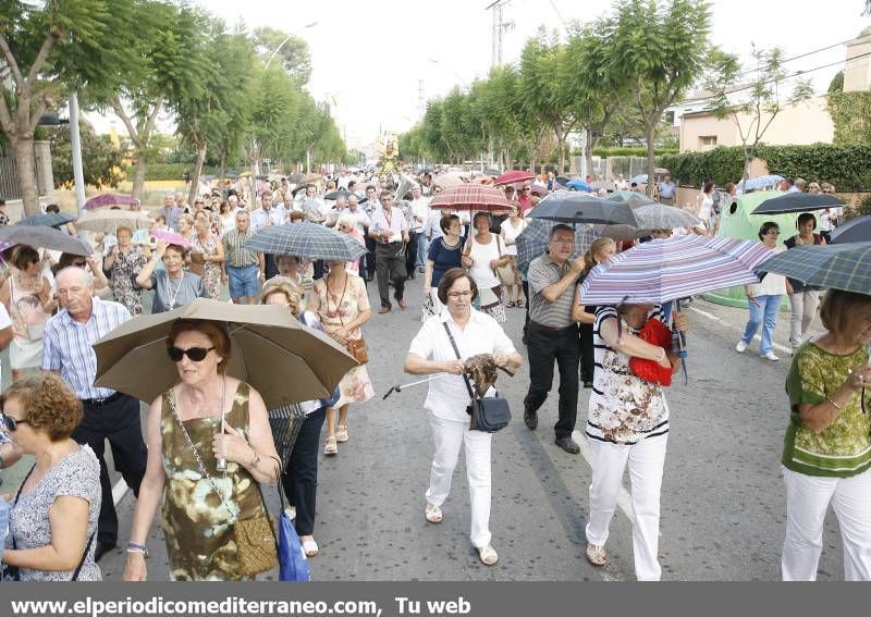 Vial-real devuelve su patrona a la ermita