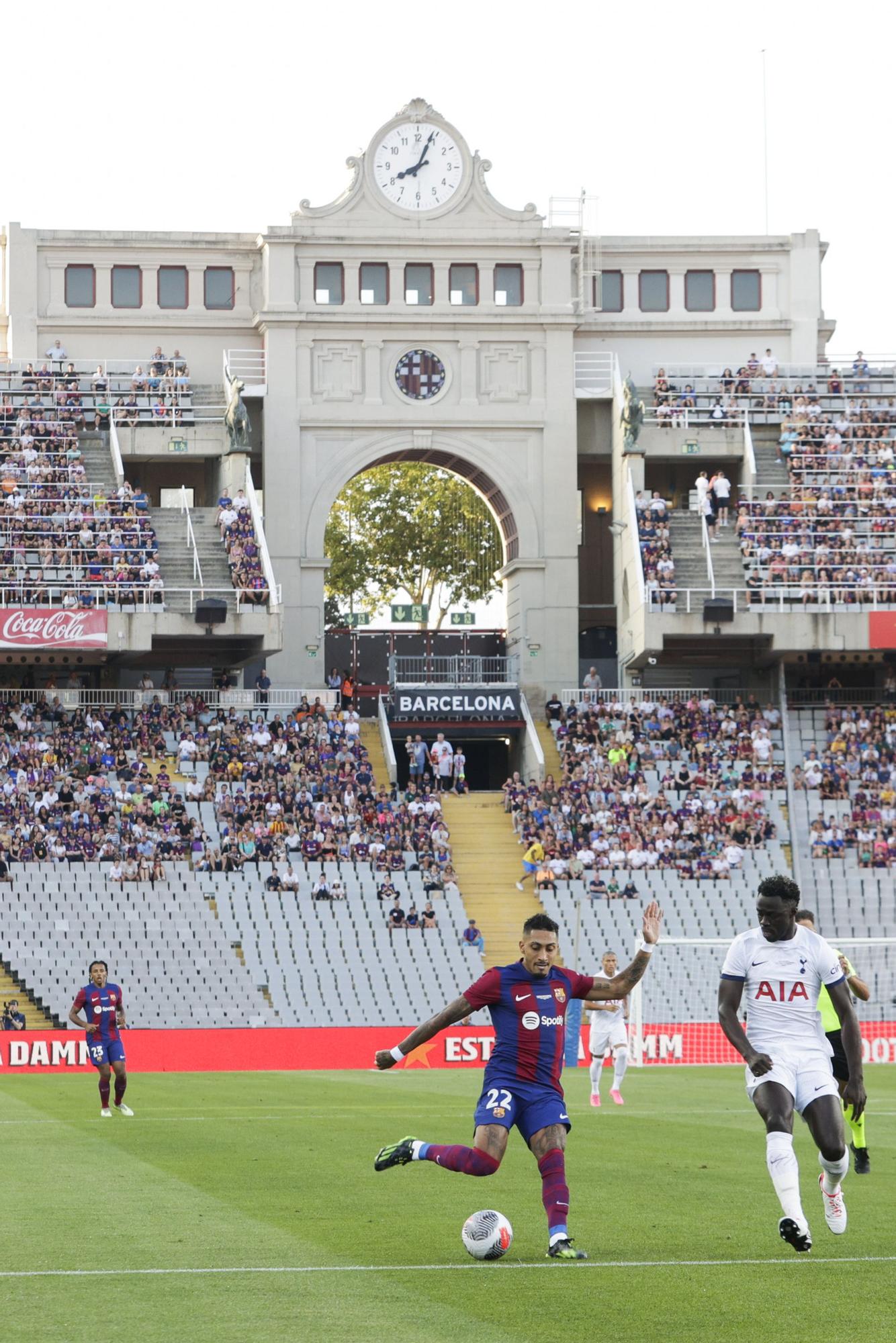 Les millors imatges del debut del Barça al Lluís Companys en el Trofeu Joan Gamper