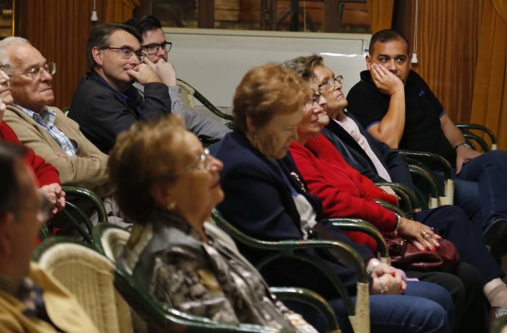 Alfonso Rovira presenta "Mil pedazos de nuestra historia"