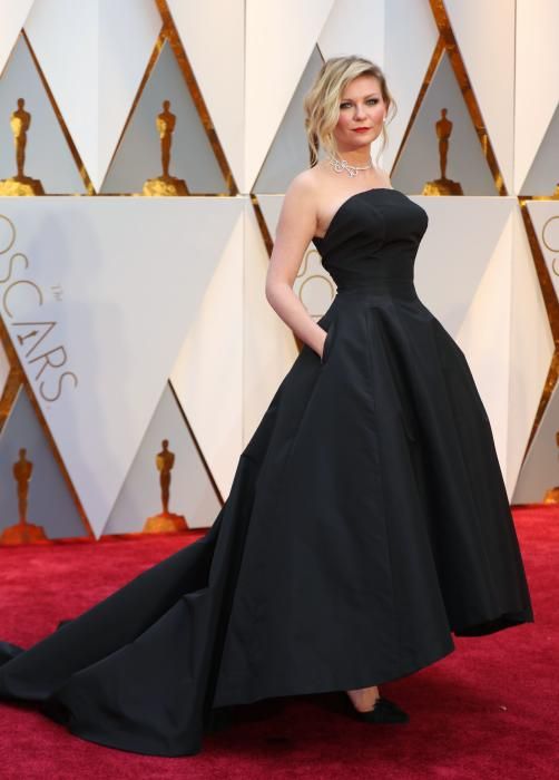 Kirsten Dunst, absoutamente arrebatadora con un vestido de Dior.