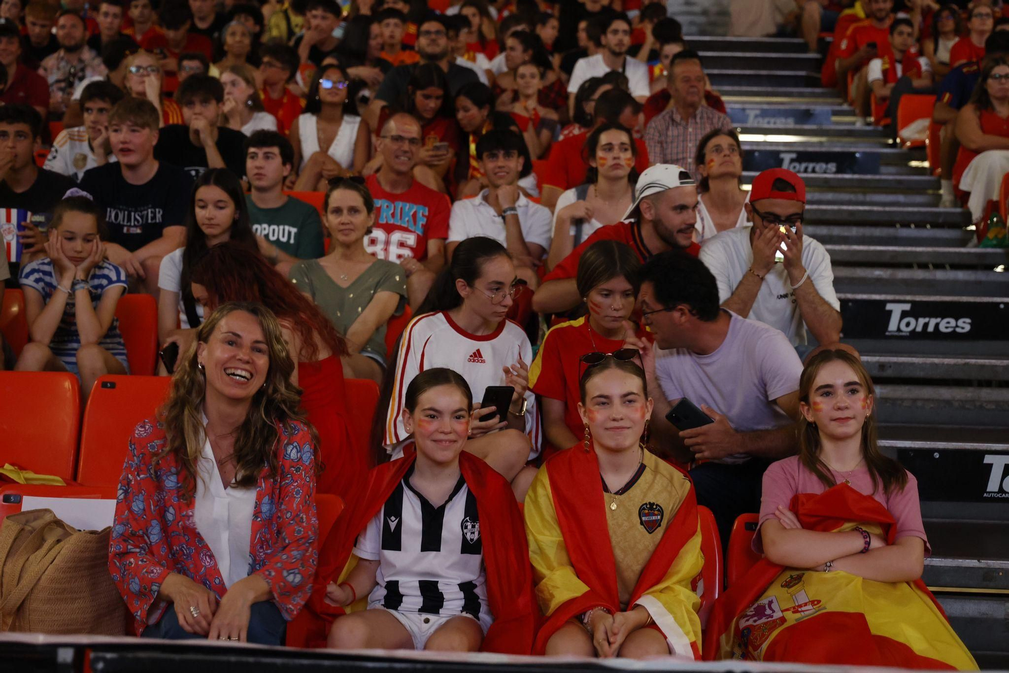 La Fonteta acoge con pantallas gigantes la semifinal de España en la Eurocopa