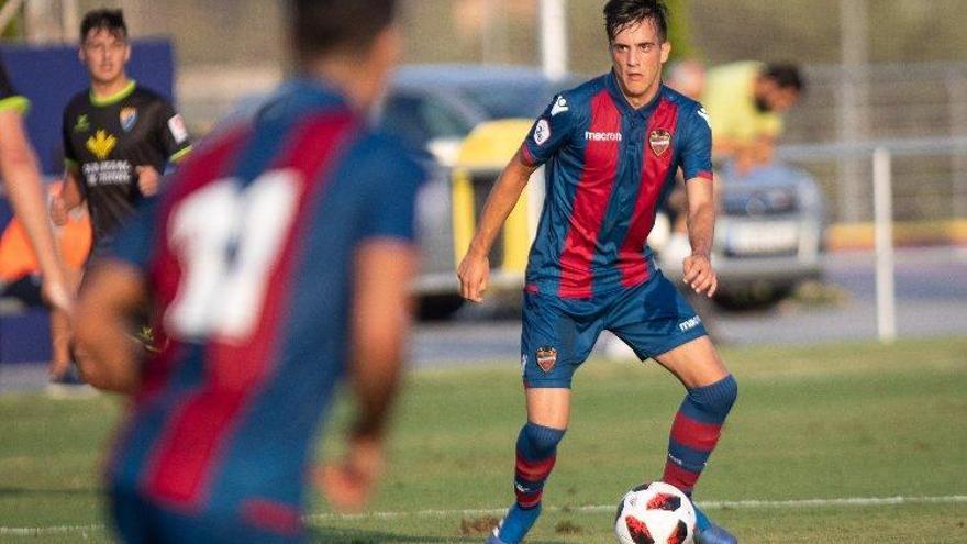 Álex Blesa jugará con la selección sub 17.