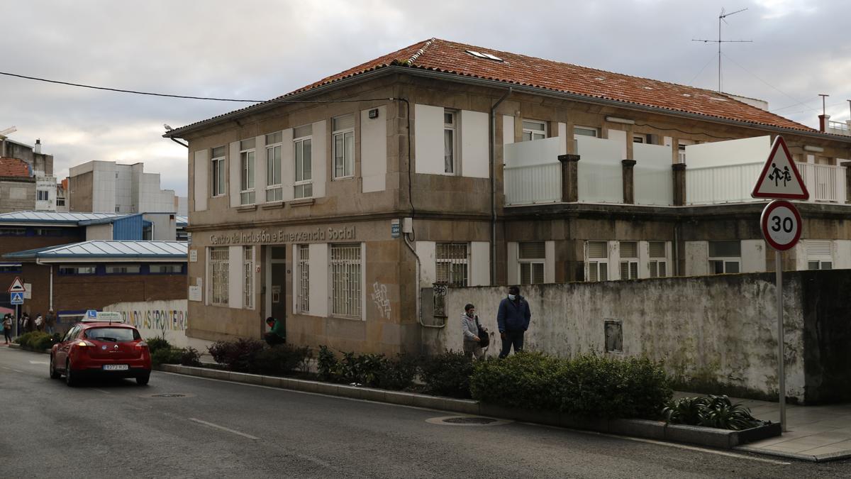 Fachada principal del albergue CIIES, en Marqués de Valterra