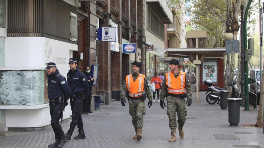 Coronavirus en Córdoba: la Brigada de Cerro Muriano colabora en las labores de seguridad