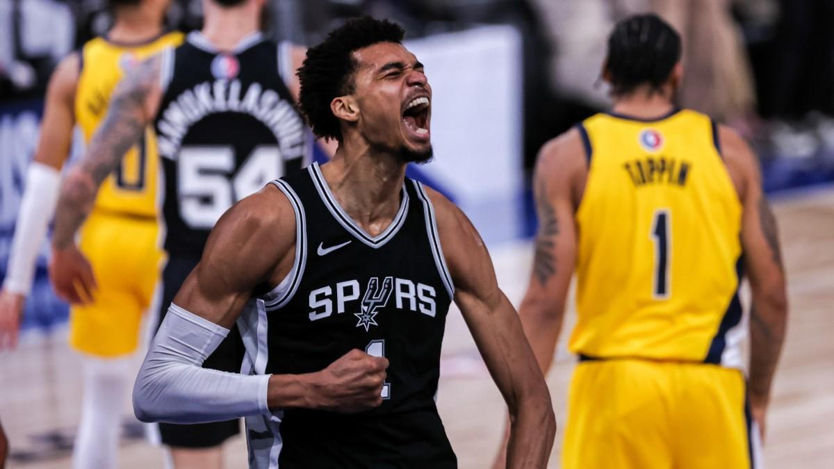Wembanyama, durante el partido en París