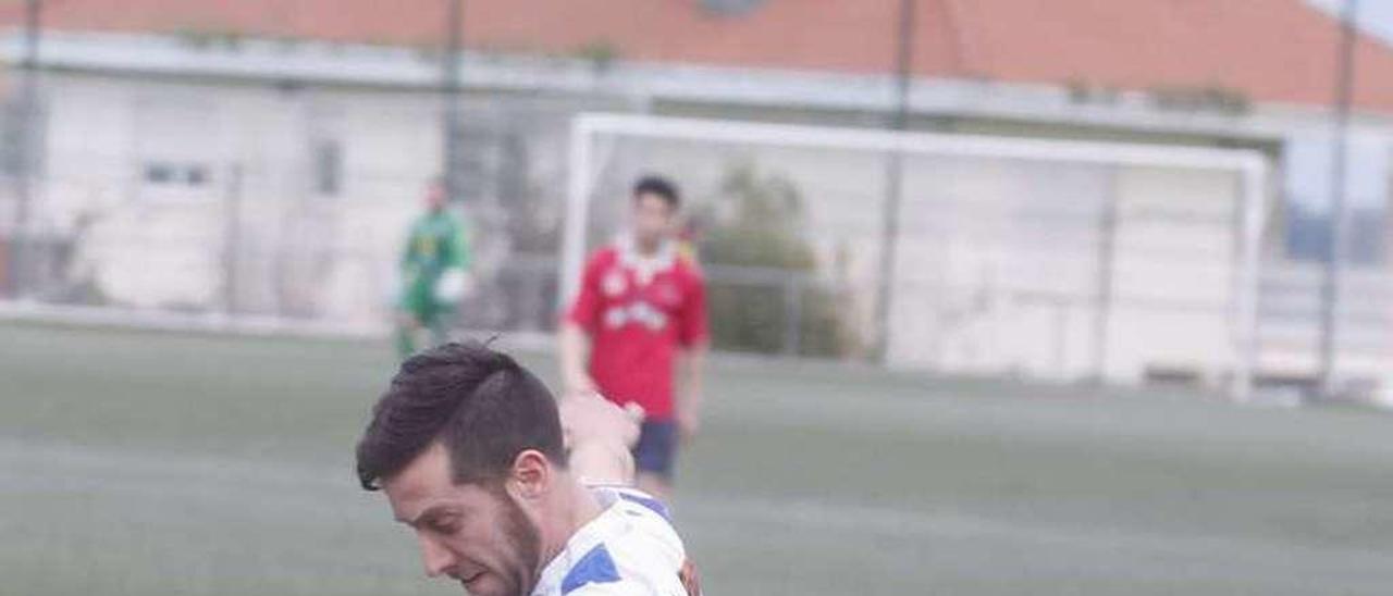 Roscales, durante el partido ante el Bosco.