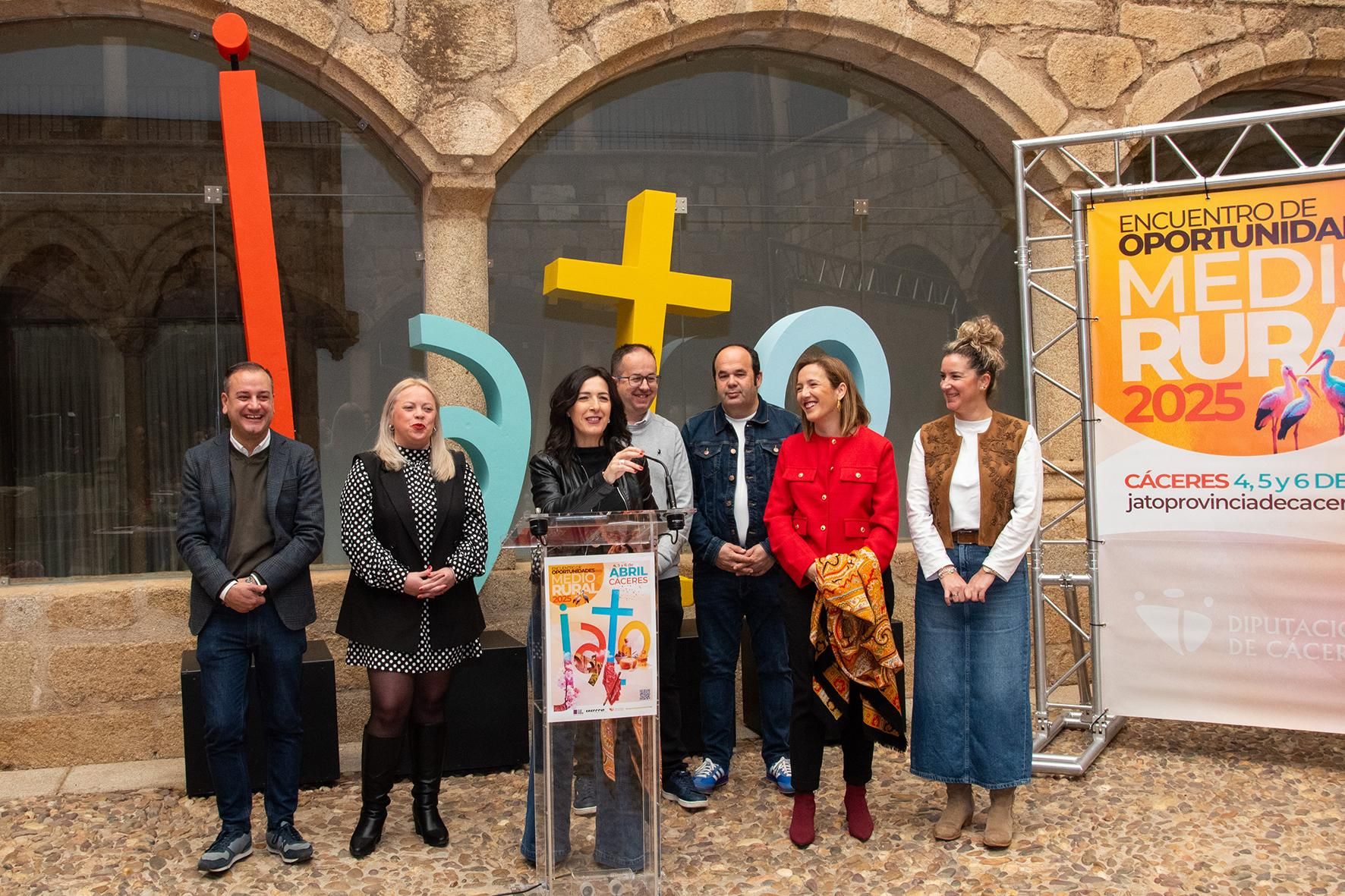 Presentación de la cuarta edición de Jato.
