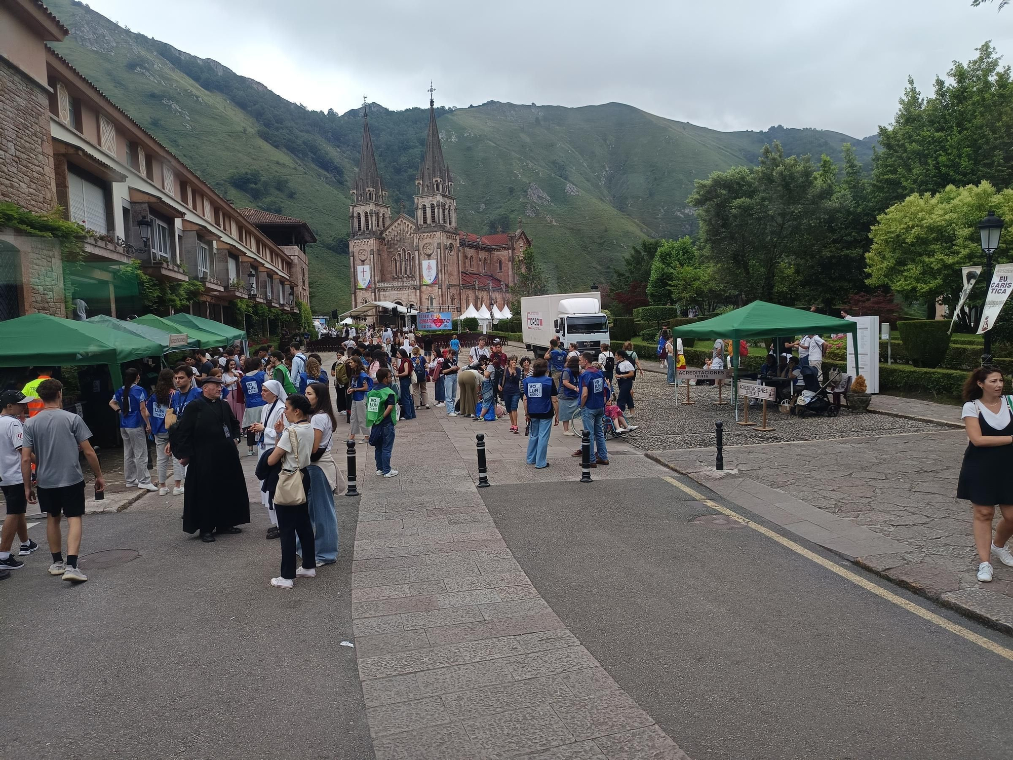 Jornada Eucarística Mariana Juvenil (JEMJ) en Covadonga