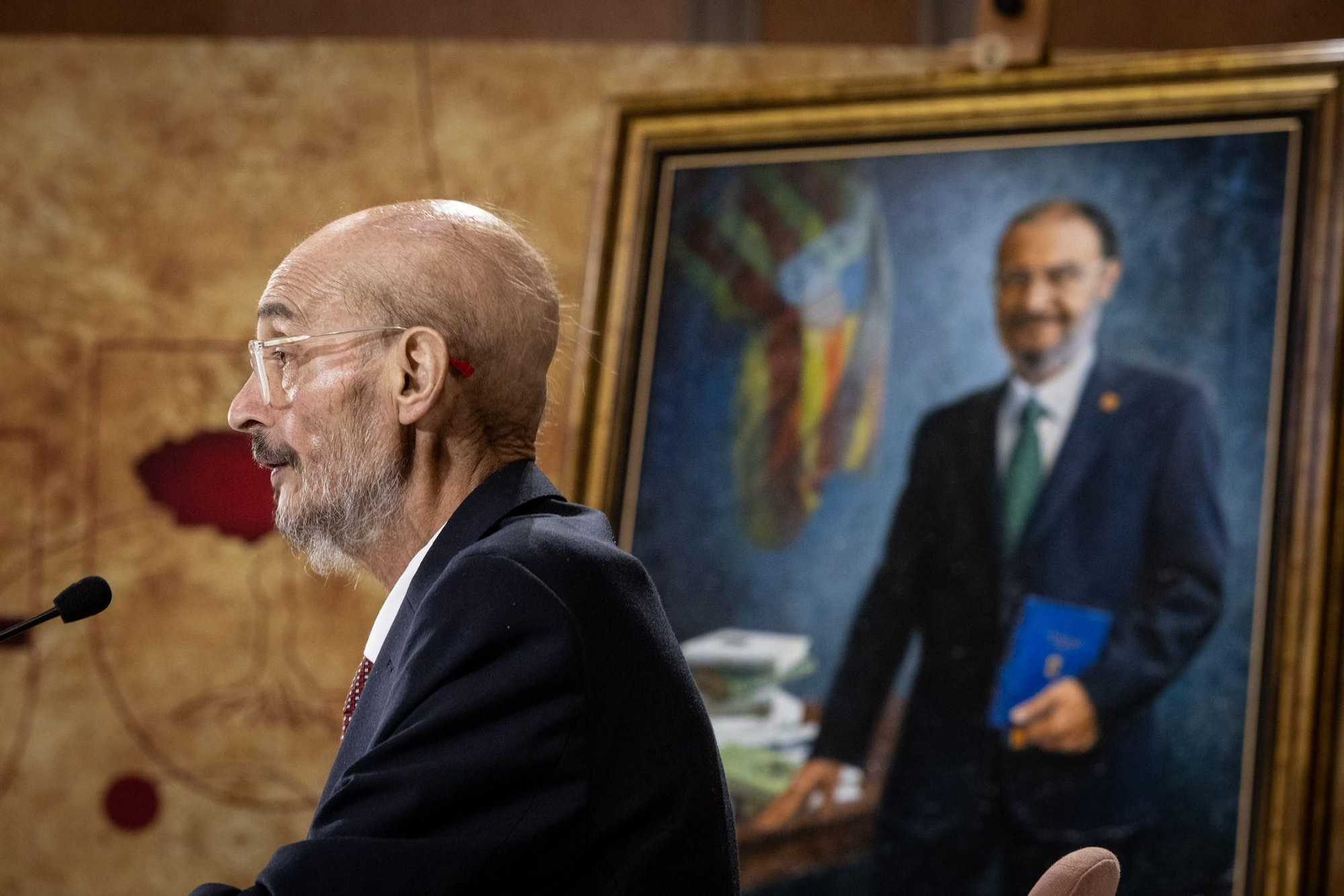 En imágenes | Acto de entrega del retrato de Javier Lambán