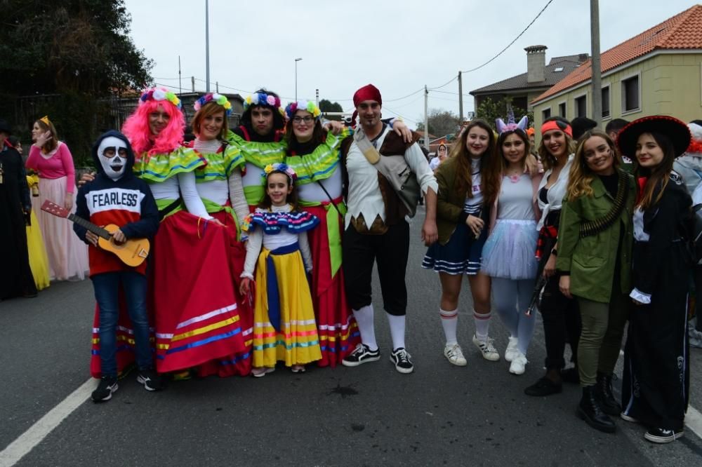 Aldán y Moaña celebran el final del Carnaval. // G. Núñez