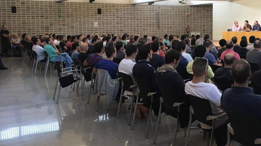 Una asamblea de bomberos del Consorcio Provincial de Alicante