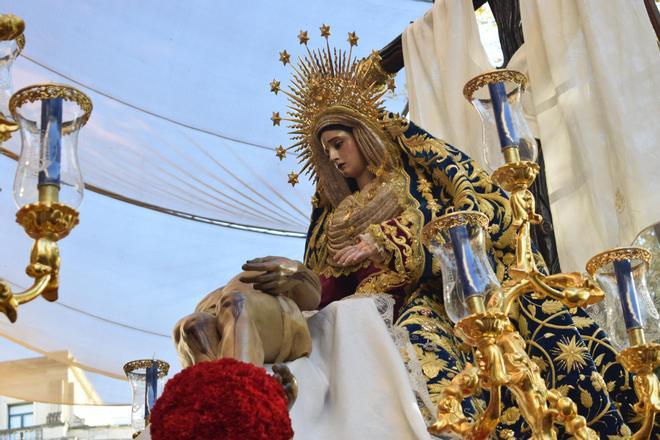 Fotogalería: Procesión de regreso de la Piedad del Baratillo coronada