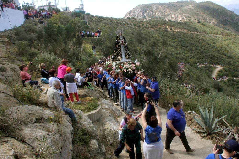 Subida de la Virgen de la Soledad al Calvario