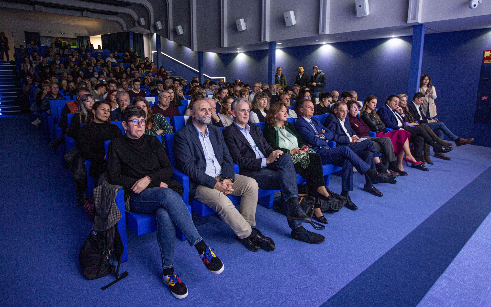 Así ha sido el cara a cara entre García-Margallo y Pablo Iglesias en el Club INFORMACIÓN