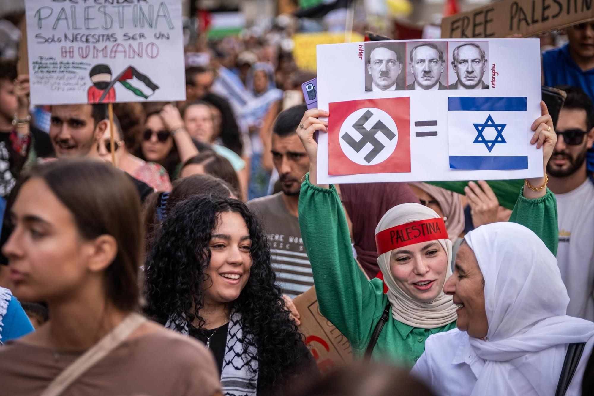 Manifestación en Santa Cruz de Tenerife en favor de Palestina