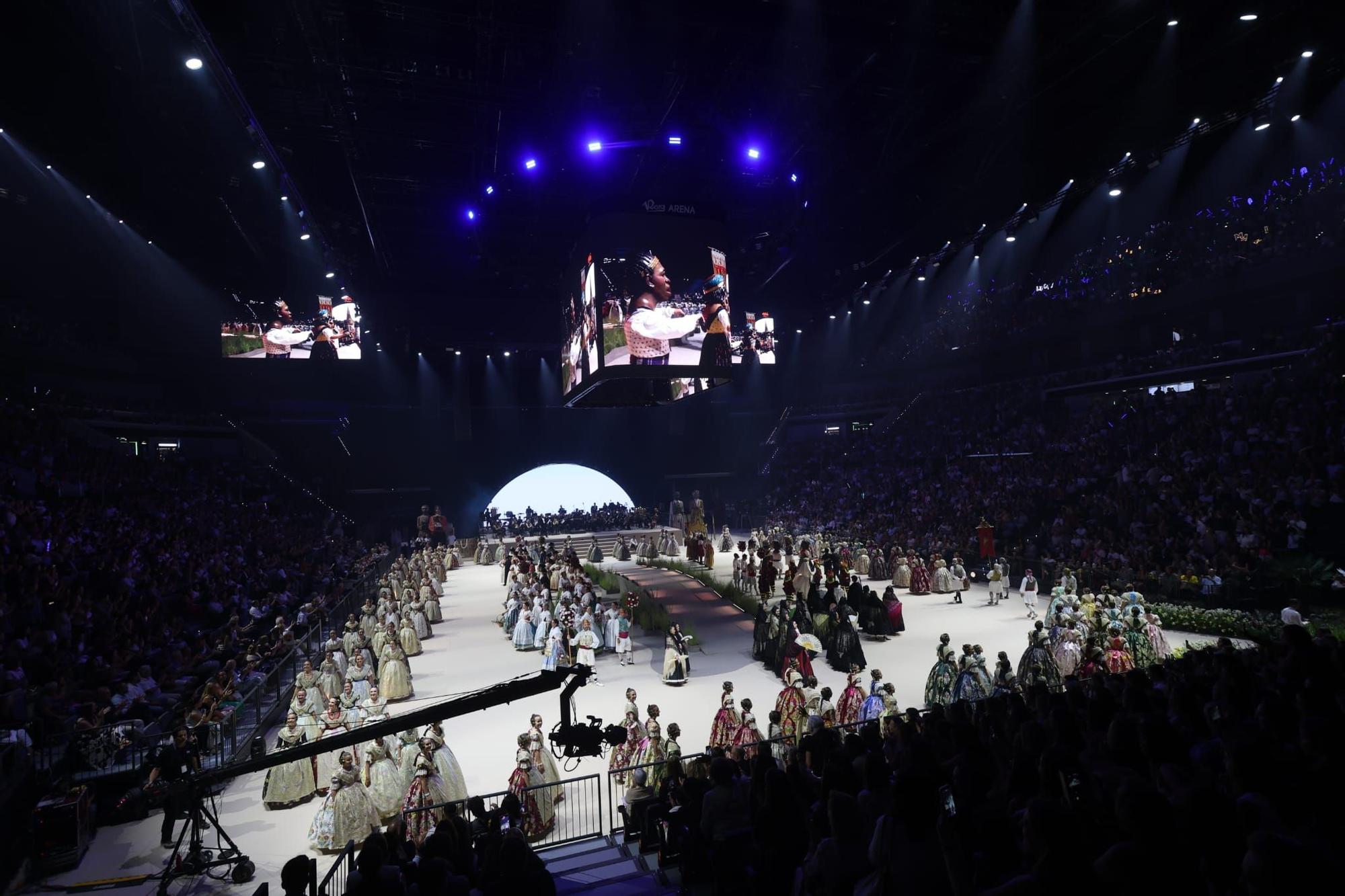 Todas las fotos de la gala de elección de candidatas a fallera mayor de València 2026