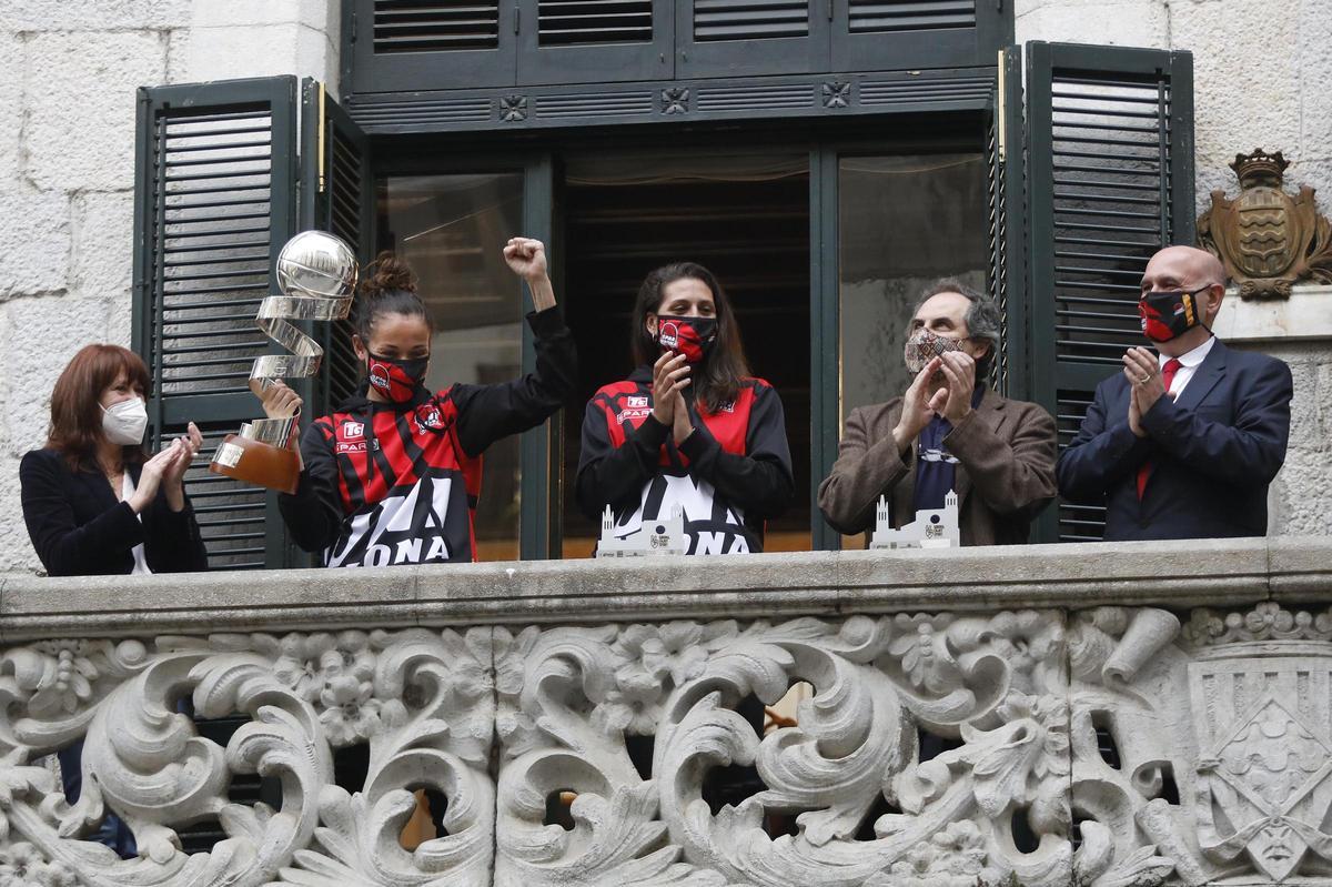 Celebrating the Queen's Cup victory