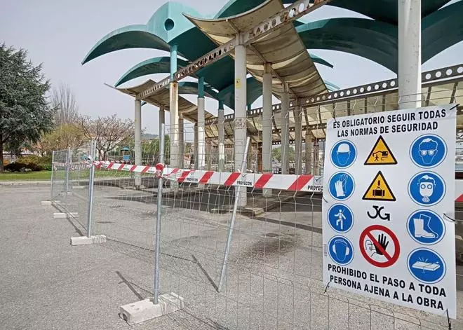 La reforma de la estación de buses obliga a cerrar las dársenas y a reubicar a las empresas