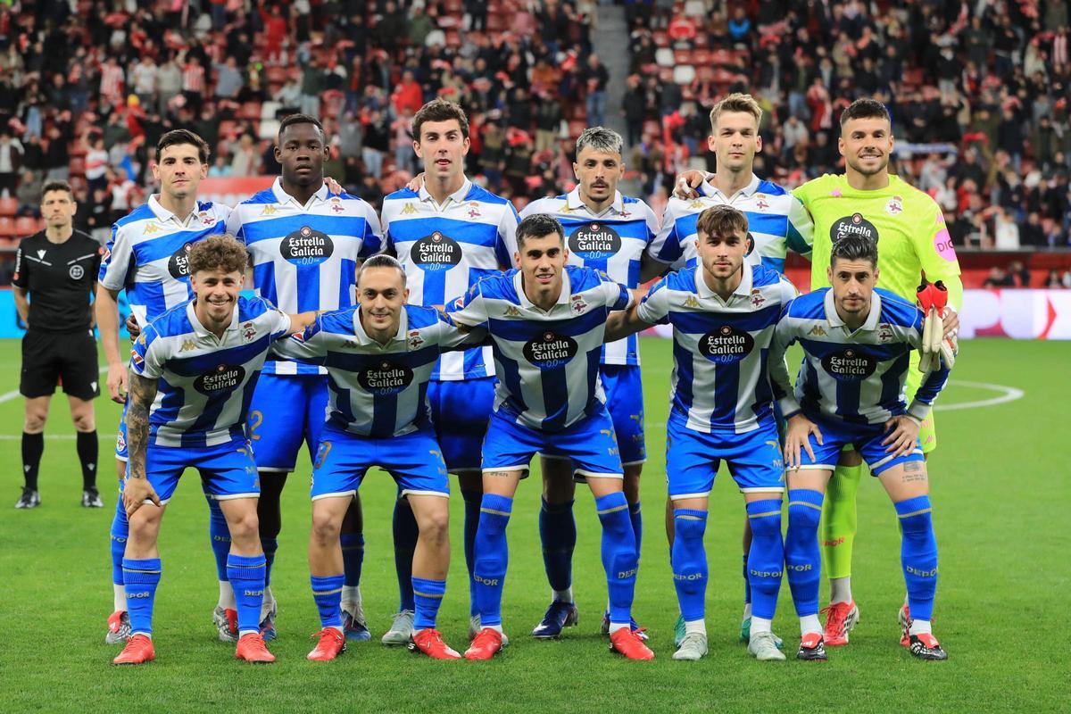 La alineación del Deportivo, la semana pasada, contra el Sporting de Gijón.