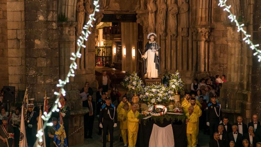 Tui despediu unhas multitudinarias festas de San Telmo