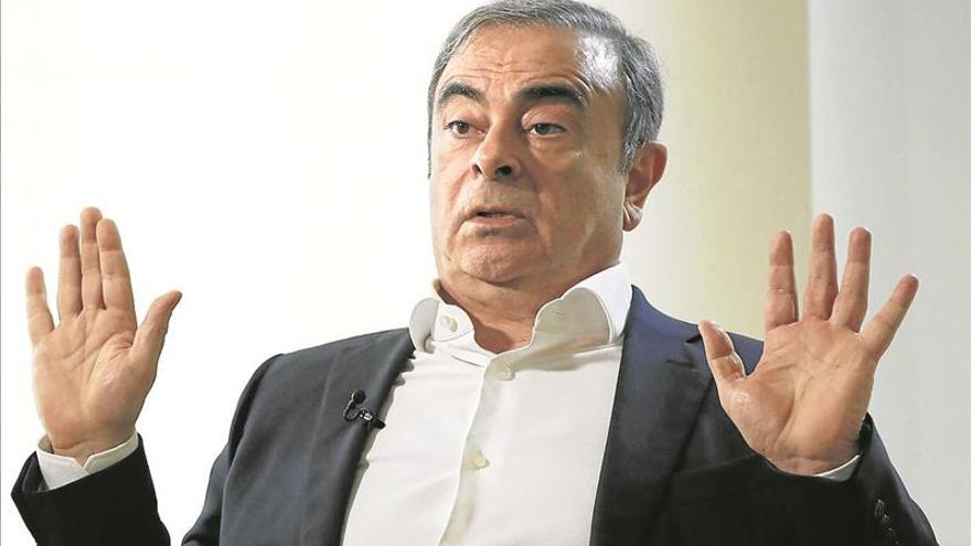 Nissan planifica la separación de Renault tras la huida de Ghosn