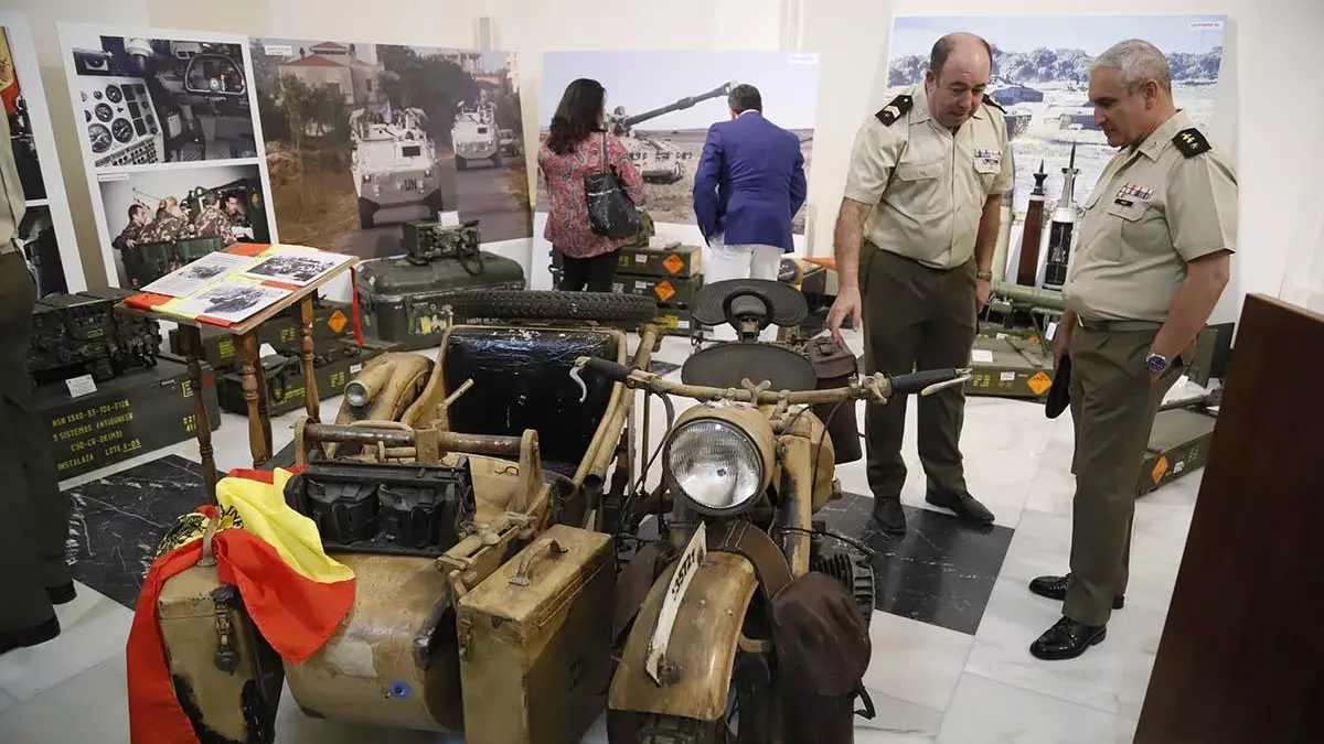 Del Renault FT-17 al Leopard 2E, un siglo de fuerzas acorazadas en una exposición