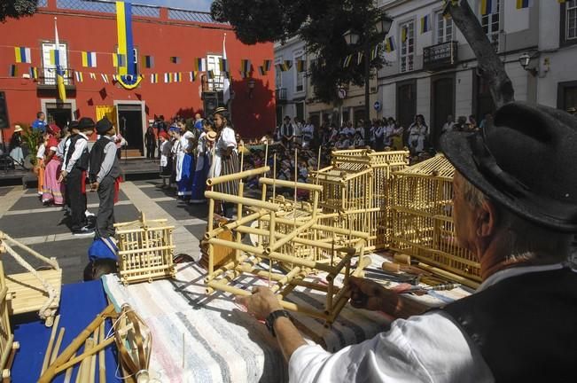 FIESTA DIA DE CANARIAS ORGANIZADO PORLA ORDEN ...