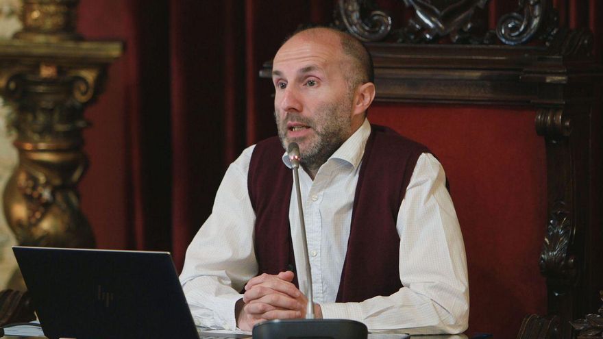 Gonzalo Pérez Jácome en un pasado pleno municipal. | // IÑAKI OSORIO