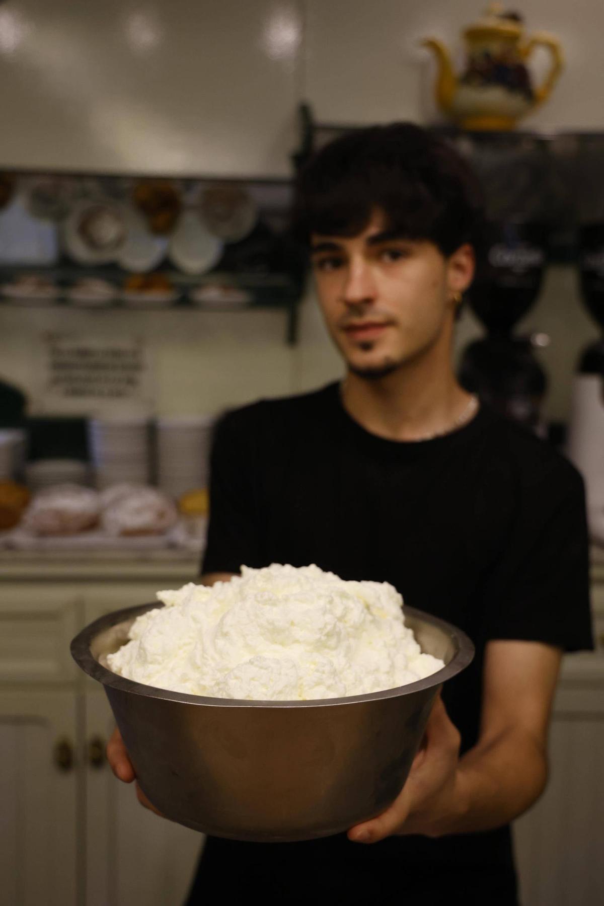 La nata, l’acompanyant imprescindible del suís de l’Antiga