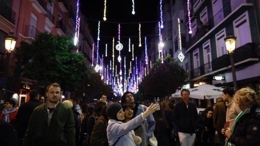 Cuba-Puerto Rico gana en las calles iluminadas