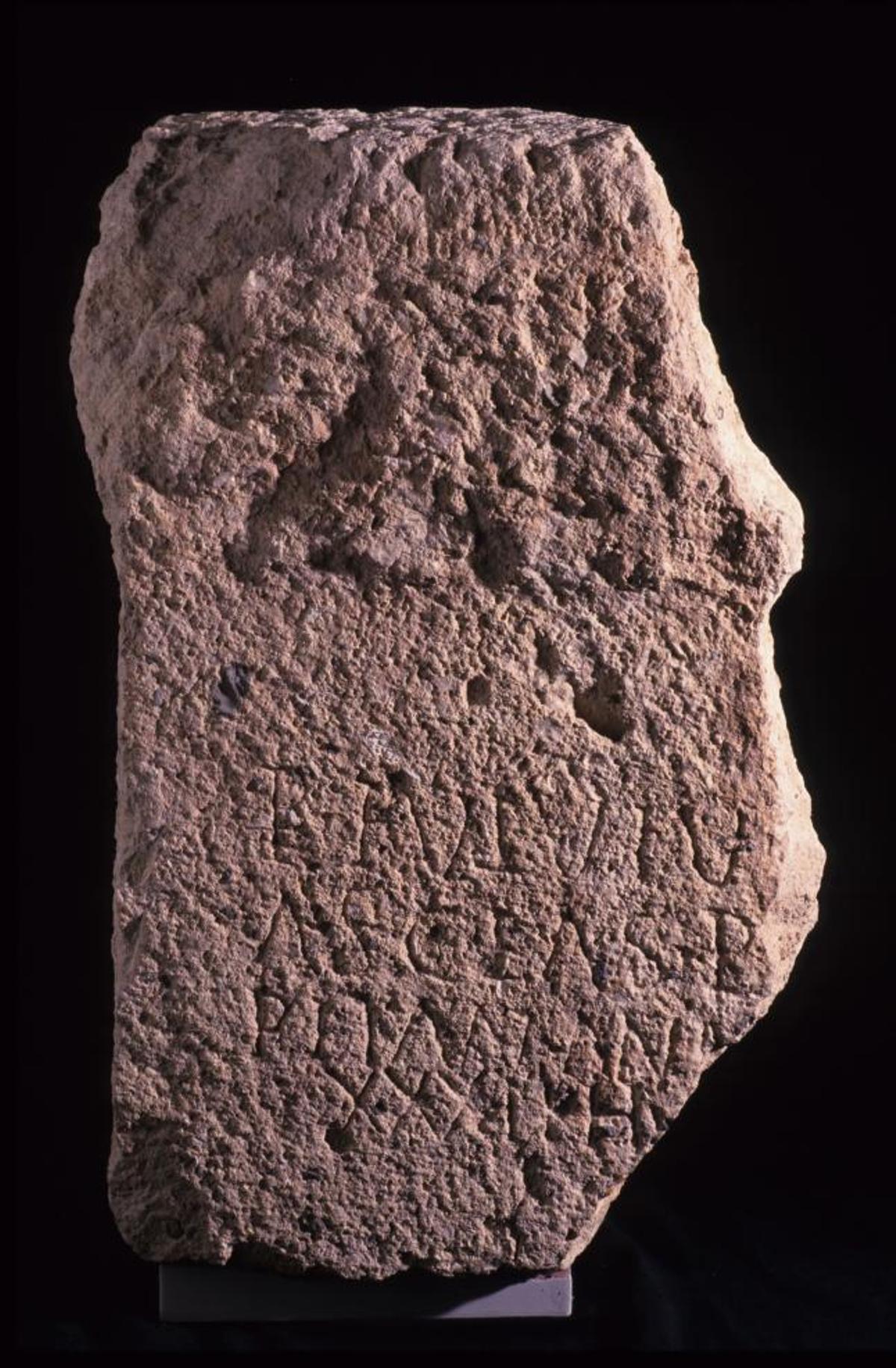 La inscripción funeraria