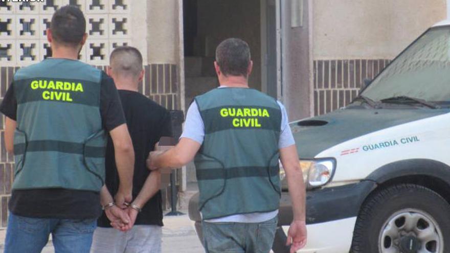 Uno de los detenidos en el cuartel de Villena