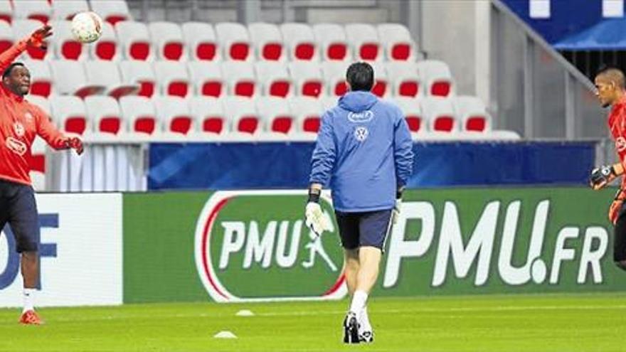 El Villarreal busca otro portero ‘titular’ para pelear con Asenjo