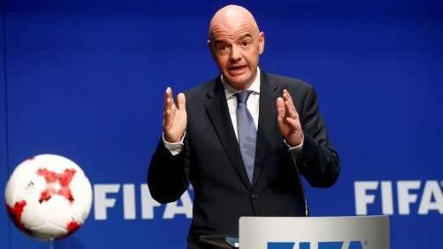 Polèmica justificació d&#039;Infantino pel Mundial cada dos anys