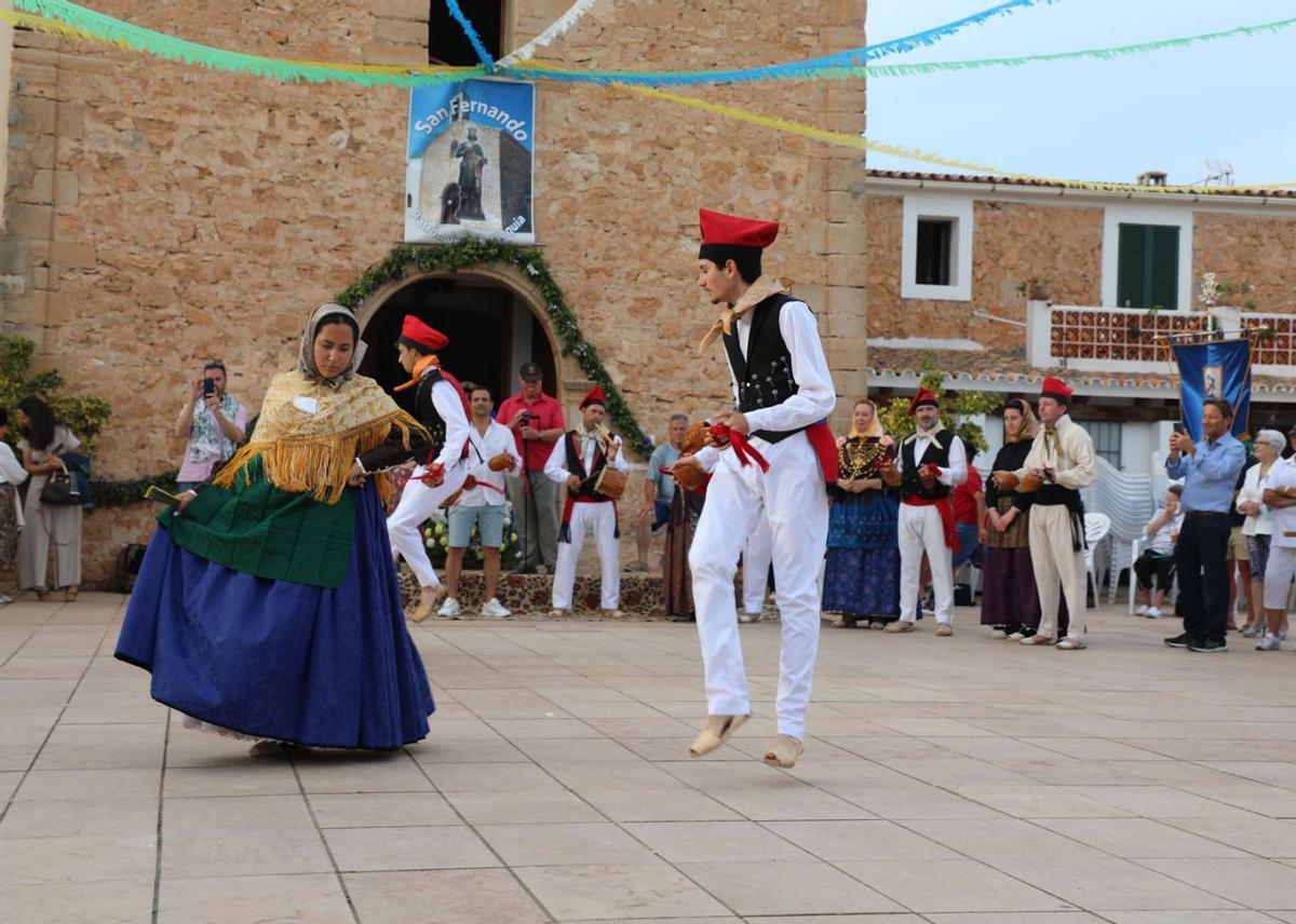 Los vecinos de Formentera vuelven a Sant Ferran para festejar su patrón