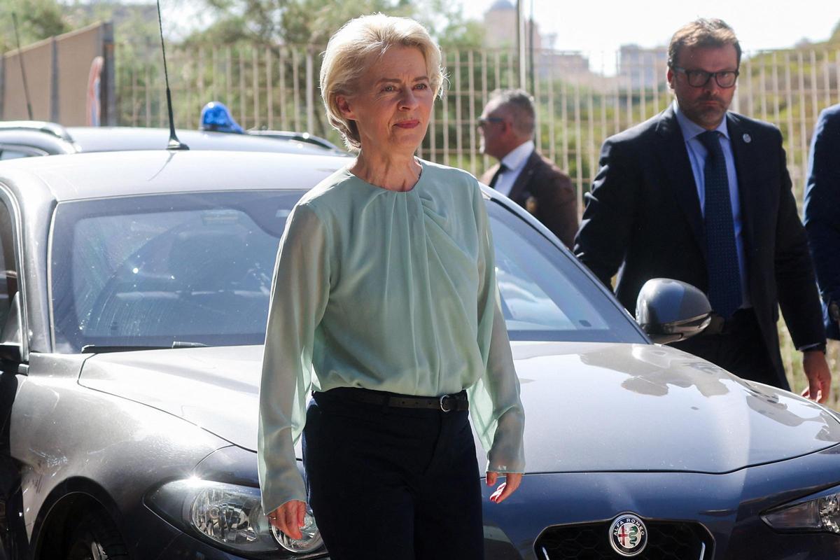 Von der Leyen visita Lampedusa invitada por Meloni