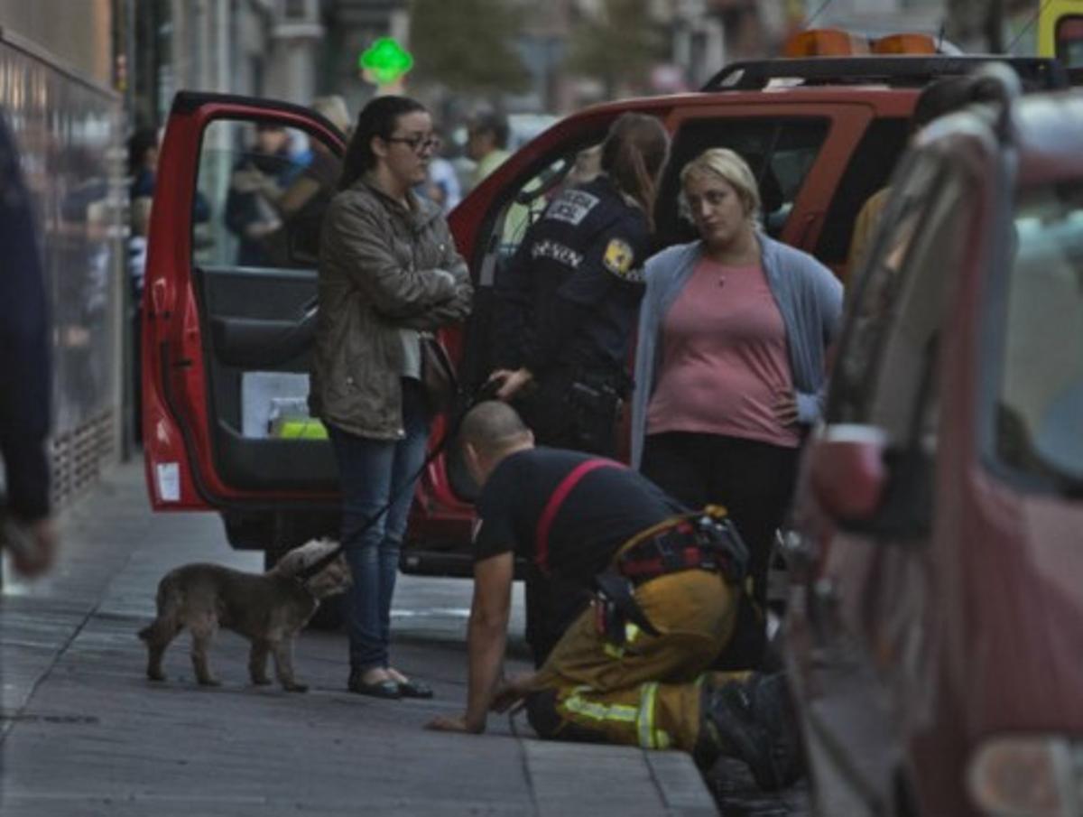 Una mujer sufre graves quemaduras en el incendio de su casa en Elche