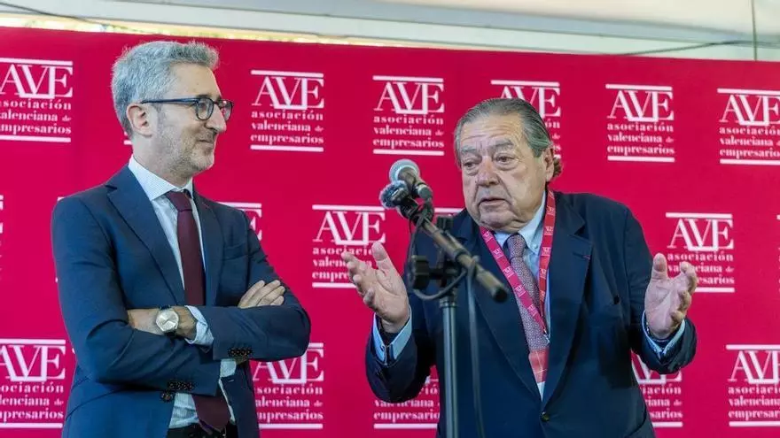 Vicente Boluda (AVE) insta al Consell a apoyar la propuesta de financiación autonómica del Gobierno: "Lo que va davant, va davant"