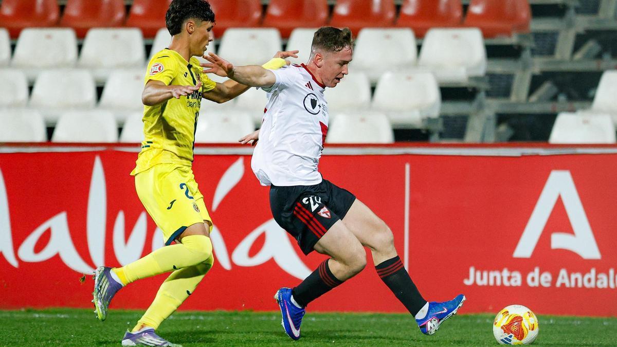 Dani Budesca, el jugador con más minutos jugados, en una acción del partido del viernes.