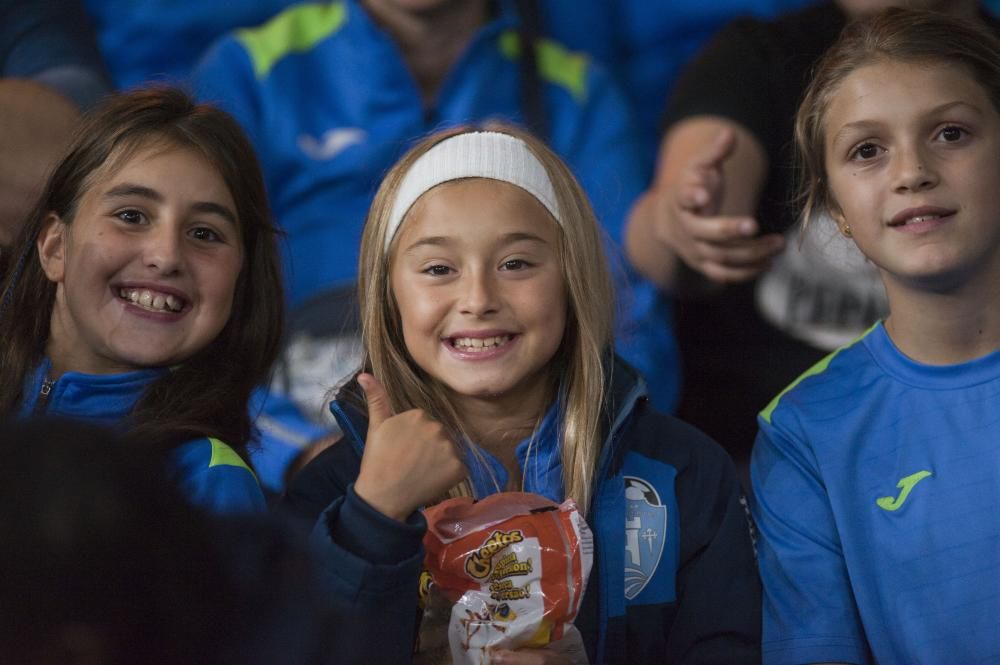 La selección española femenina, en Riazor