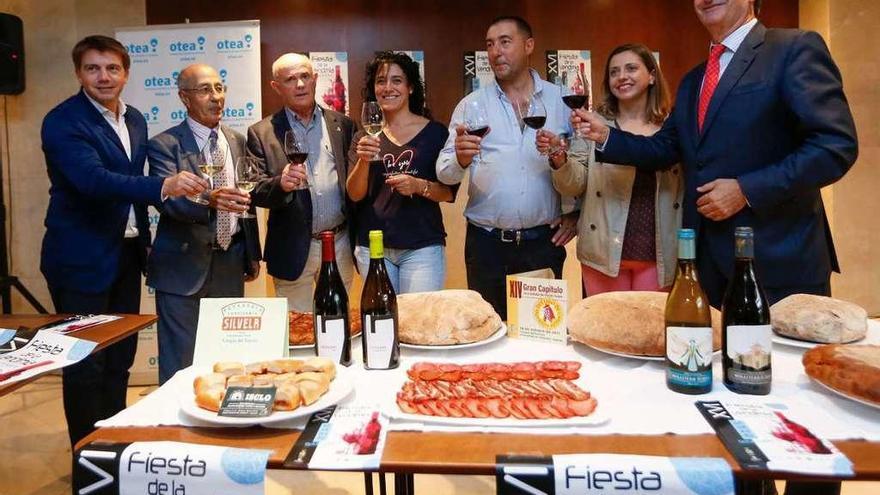 Presentación, ayer, de la fiesta de Cangas del Narcea, en Oviedo.