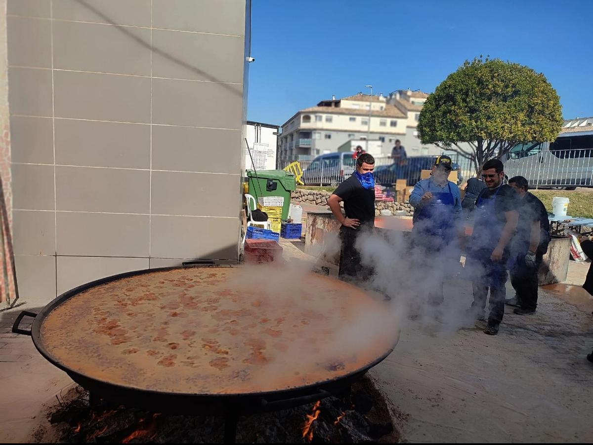 Imagen de archivo de la paella monumental organizada por Sant Joan de Moró.