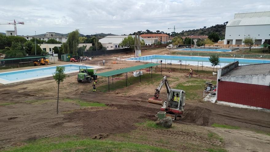 Preocupación por la apertura de la piscina municipal de Plasencia