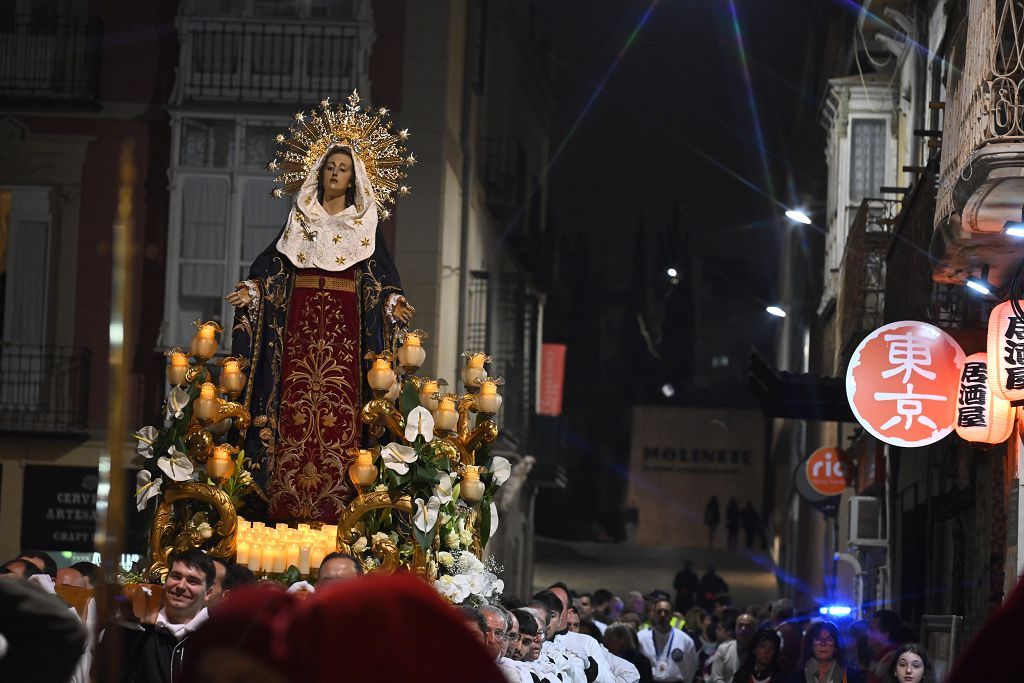 La Cofradía California procesiona con el Cristo del Prendimiento y la Virgen del Primer Dolor